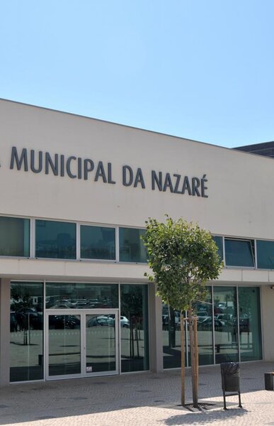 biblioteca_municipal_da_nazare